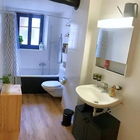 Fasser In Muestair- Zentrale Lage Homestay *